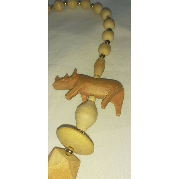 Vintage Carved Wood African Animal Beaded 14" Necklace - Picture 4 of 6